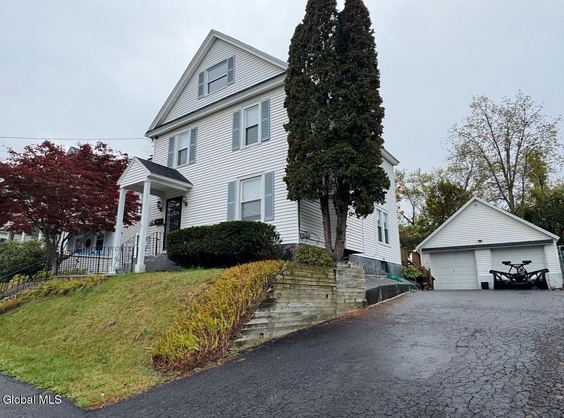 2nd image of 426 Anthony Street