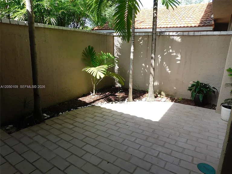 11648 SW 91st Ter #11648 — Photo 7