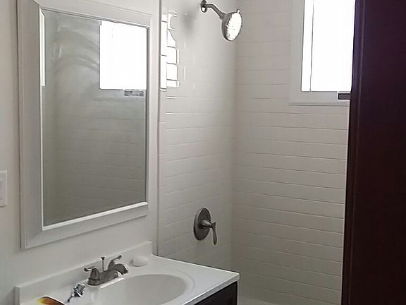 Main Level Bath