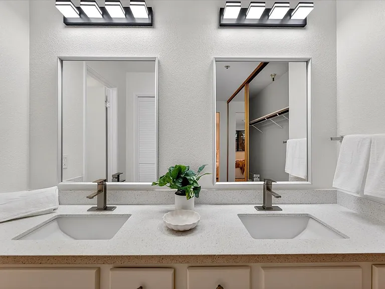 3715 Terstena Pl #204 — Photo 30