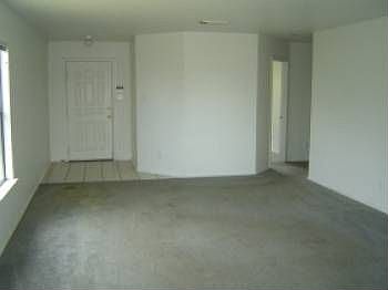 4th image of 7214 Midcrown Dr