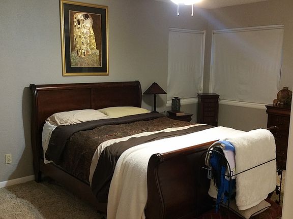 master with bathroom