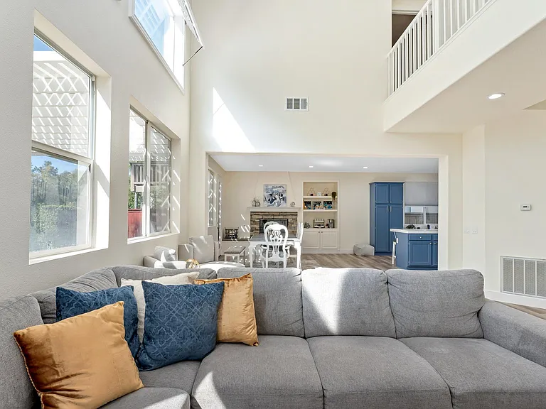 43635 Altamura Ct — Photo 4