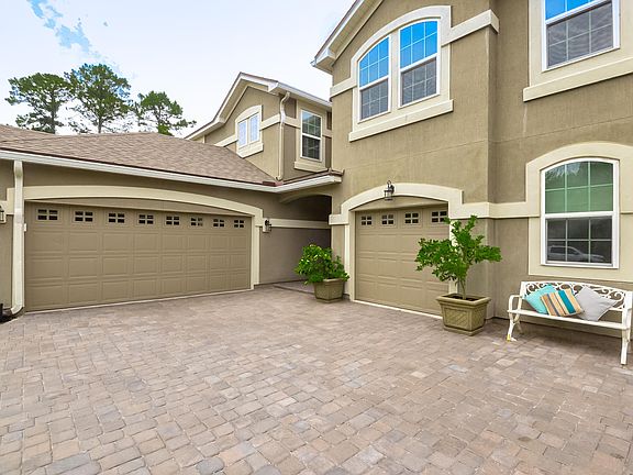 3rd image of 226 Stony Ford Dr