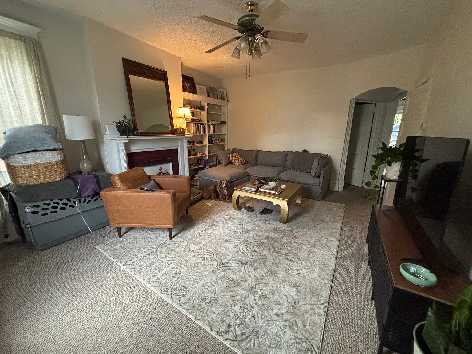 3 bed, 4104 sqft, $1,700 — Photo 2