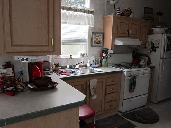 Pretty Kitchen!