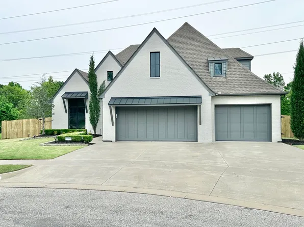 13707 S 28th St, Bixby, OK 74008