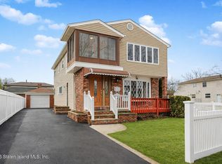 280 Miles Ave, Staten Island, NY 10308