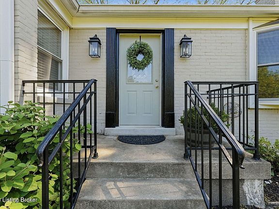 2nd image of 441 Highfield Rd
