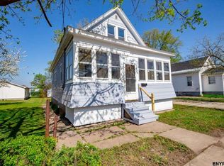 2305 Van Vranken Ave, Schenectady, NY 12308