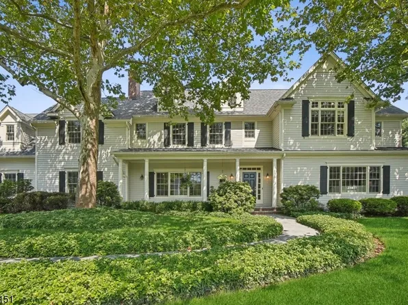 956 Wyandotte Trl, Westfield Town, NJ 07090
