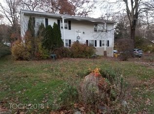 38 Osage Dr, West Milford, NJ 07480