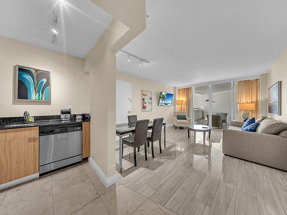 4th image of 2670 E Sunrise Boulevard #323