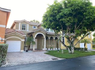 4841 NW 107th Ct, Doral, FL 33178