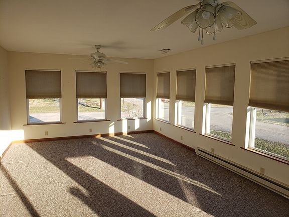 4th image of 17477 2nd St