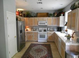 518 Christine Dr, Vacaville, CA 95687