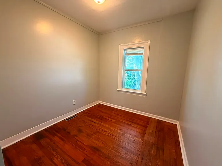 32 Redfield St #2A — Photo 2