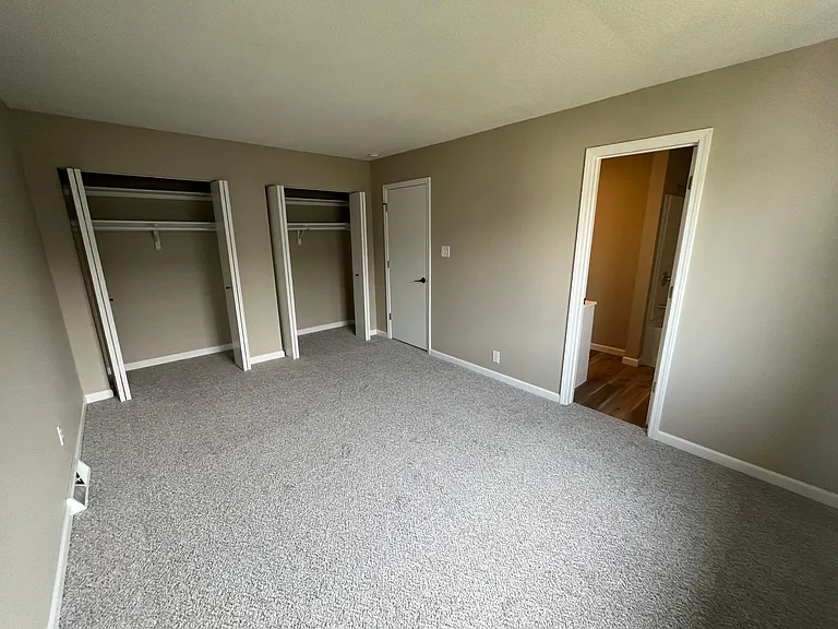 2070 Kingdom Dr — Photo 20