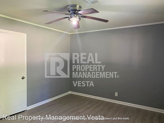 4th image of 344-364 Leah Pl #362