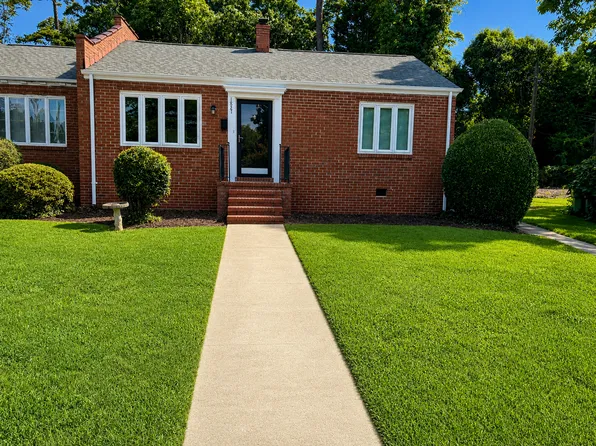 1827 Jameston Dr, Charlotte, NC 28209