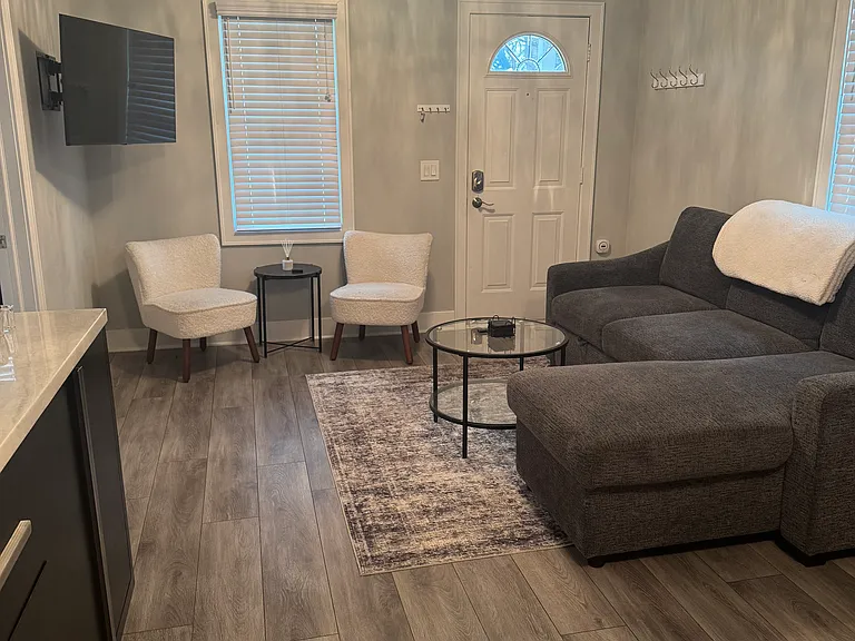 3330 McDowell St — Photo 3