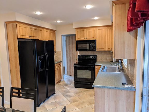3rd image of 27526 Palomino Dr