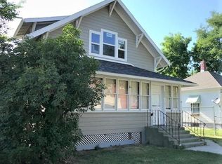 711 3rd St W, Roundup, MT 59072