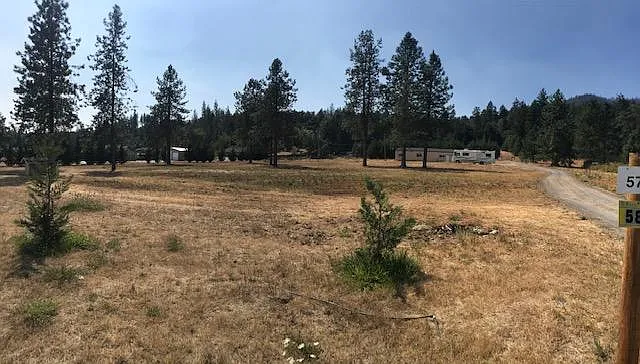 5792 Riverbanks Rd photo 1
