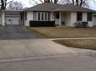 2307 Jay Ln, Rolling Meadows, IL 60008