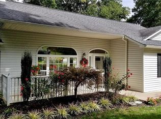 35 Briar Lane, Fletcher, NC 28732