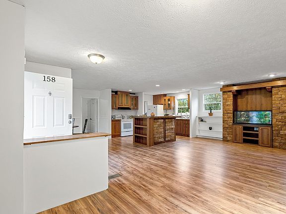 2nd image of 158 Camden Dr