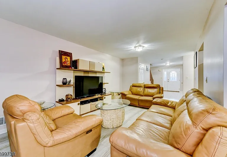6 Hansen Pl #6 — Photo 19