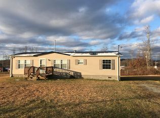 17 Seminole Dr, Craigsville, WV 26205