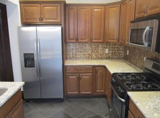 2210 Sarah St, Pittsburgh, PA 15203