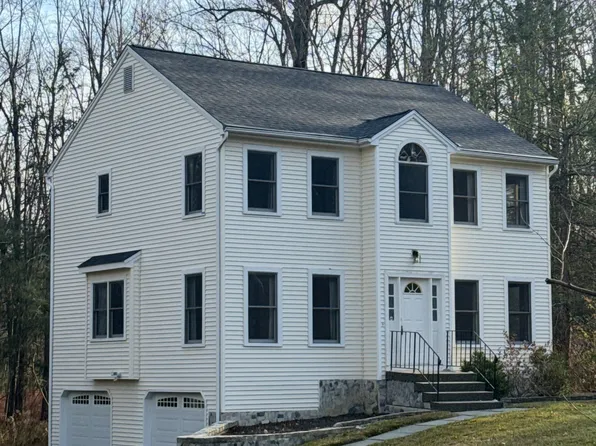 45 Candlewood Lake Road North, New Milford, CT 06776