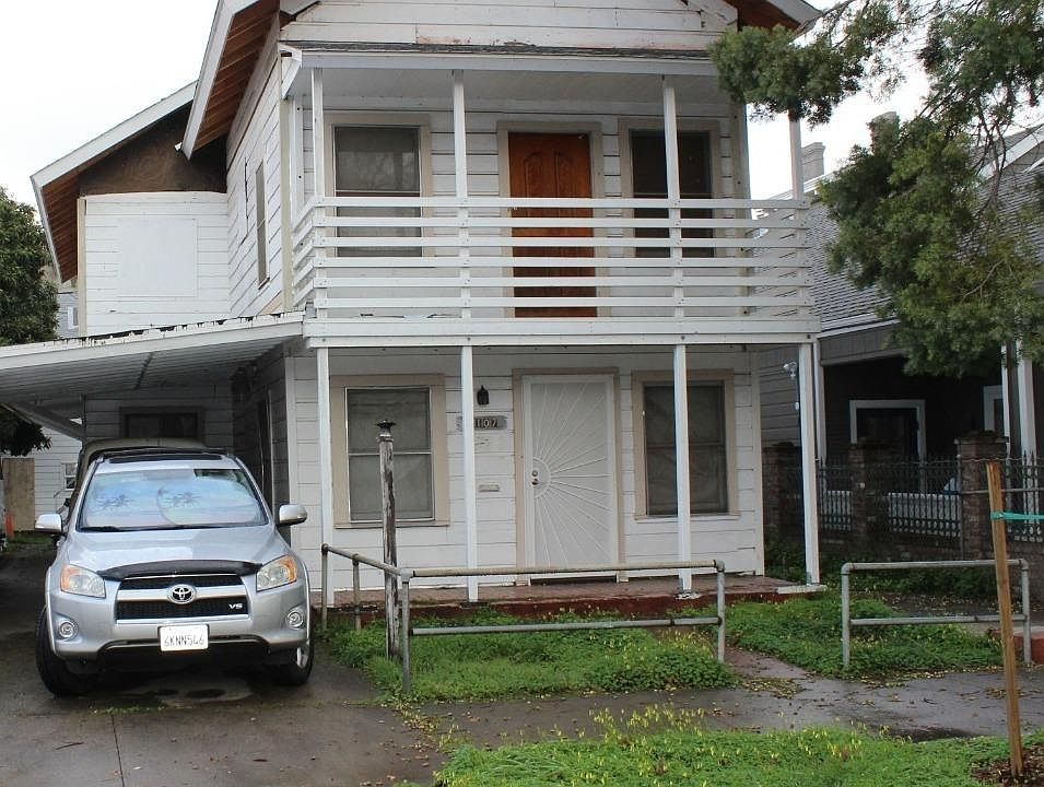 2nd image of 1107 D St