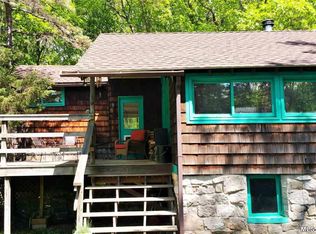 29 Rockhaven Rd, Kerhonkson, NY 12446