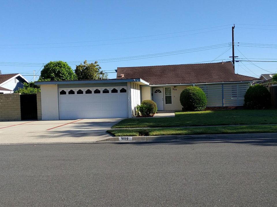 1st image of 9119 La Estrella Ave