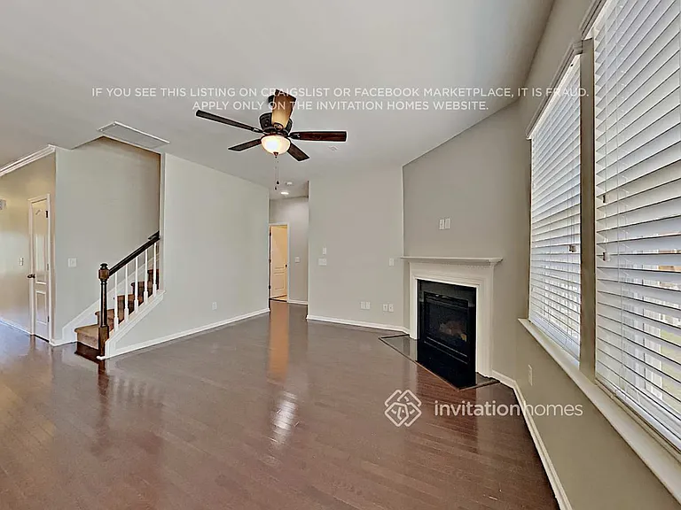 1813 Deer Meadows Dr — Photo 4
