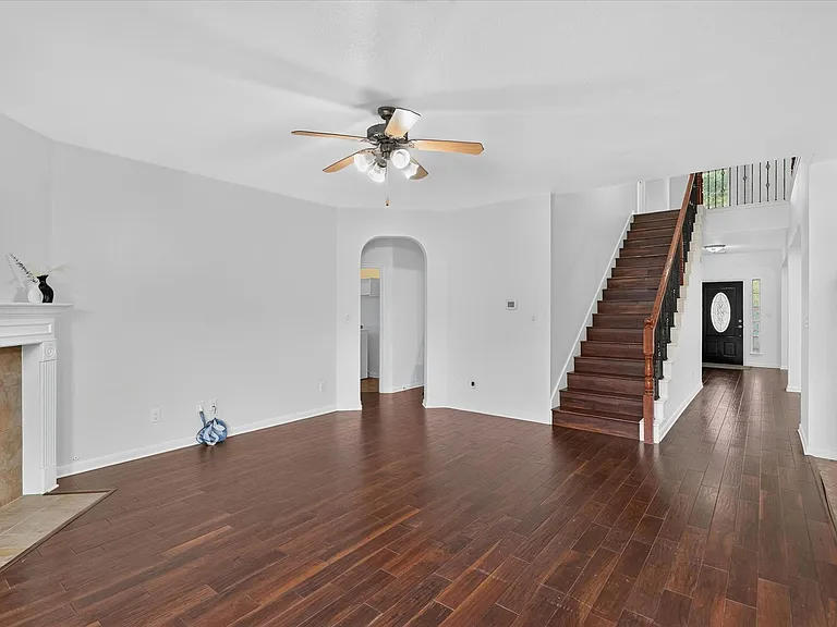 15324 Interlachen Dr — Photo 16