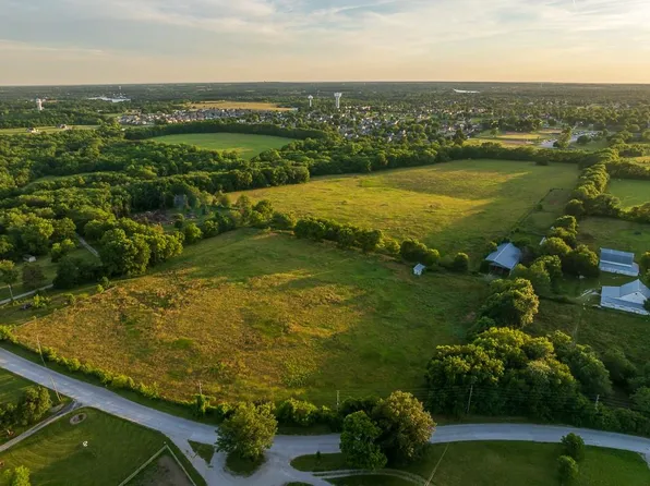 2nd Ave S, Greenwood, MO 64034