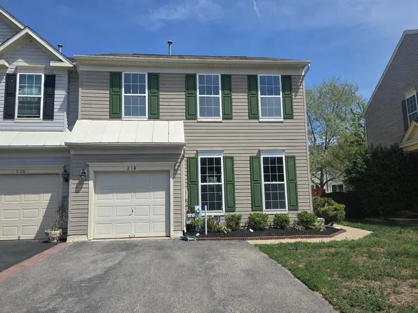 218 Eisenhower Ct, Odenton, MD 21113