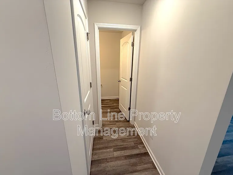 5080 Grain Ct — Photo 5