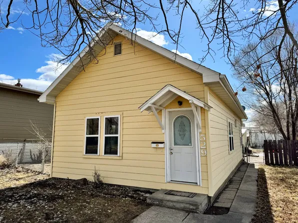 529 3rd Ave N, Glasgow, MT 59230