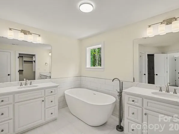 101 Delancy St, Locust, NC 28097