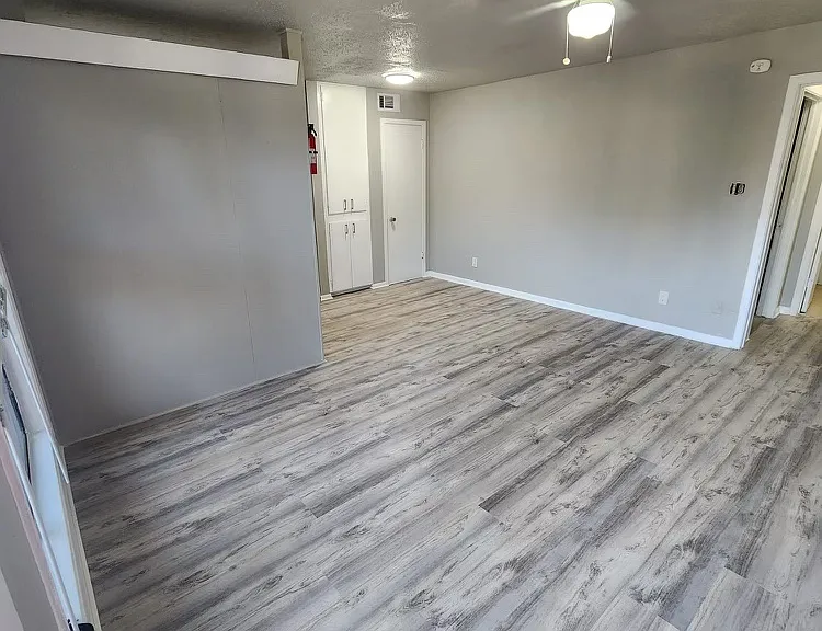 3414 Woodridge Dr #18 — Photo 8