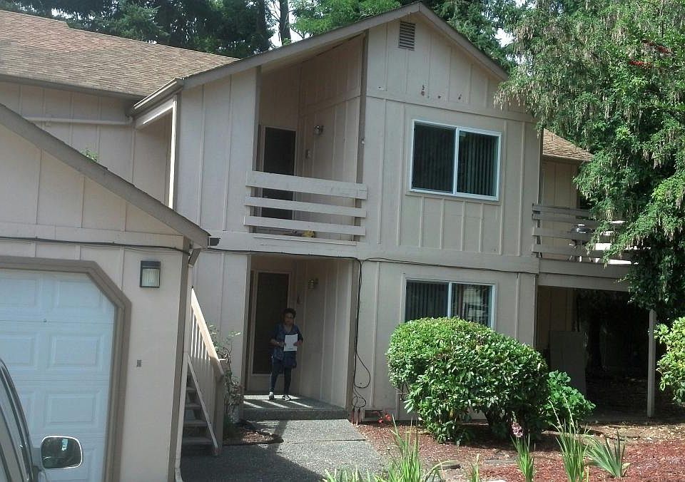 1st image of 17325 Stone Ct N