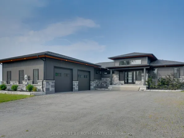 3510 Brennan Line W, Severn, ON L3V 0W3