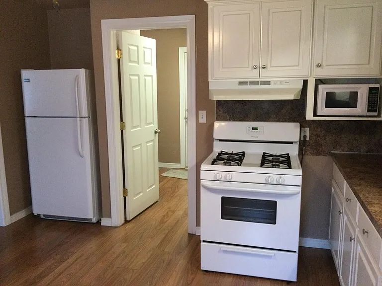 1201 Huntington Way — Photo 27
