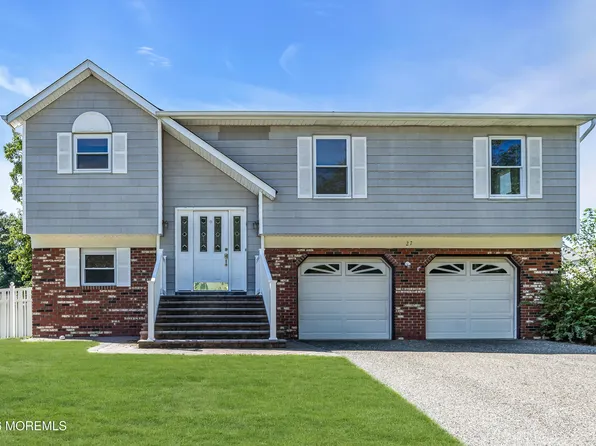 27 Cherry Bend Drive N, Howell, NJ 07731